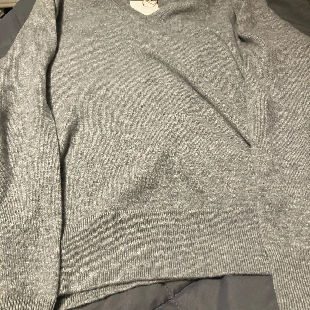 Quince Mongolian cashmere v-neck sweater gray women’s XL new with tags - Picture 2 of 6